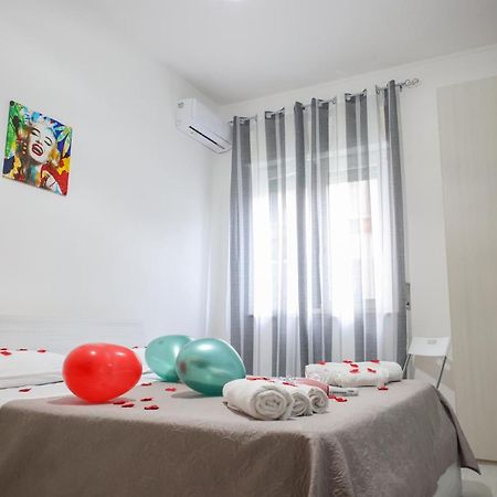 Casa Maria Apartment Napoli Bagian luar foto