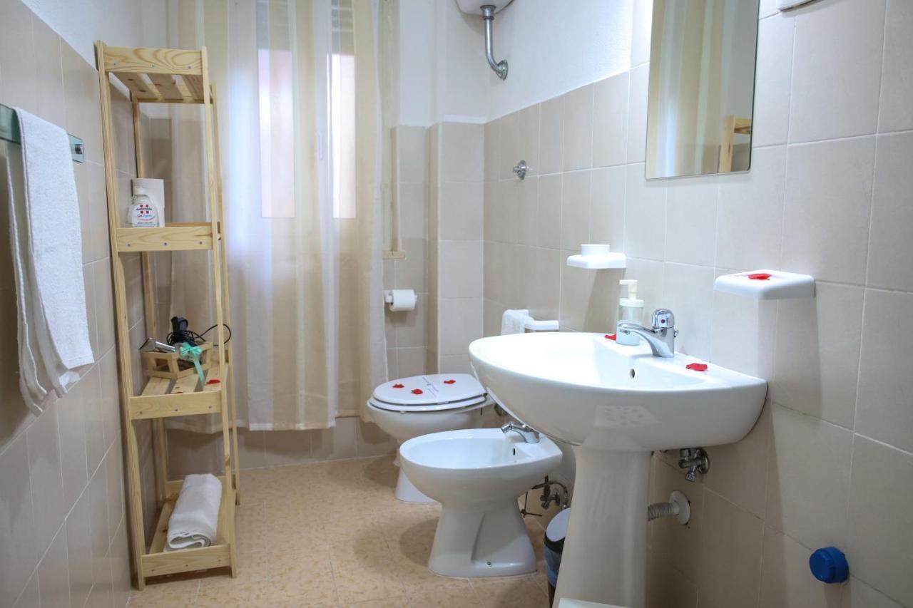 Casa Maria Apartment Napoli Bagian luar foto